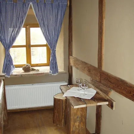 Hotel Krčma U Císařské Cesty