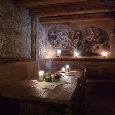 Krčma U Císařské Cesty Hotel