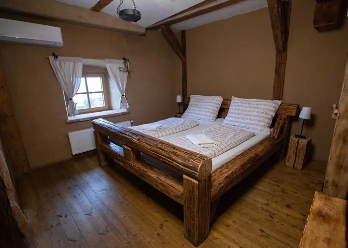Hotel Krcma U Cisarske Cesty