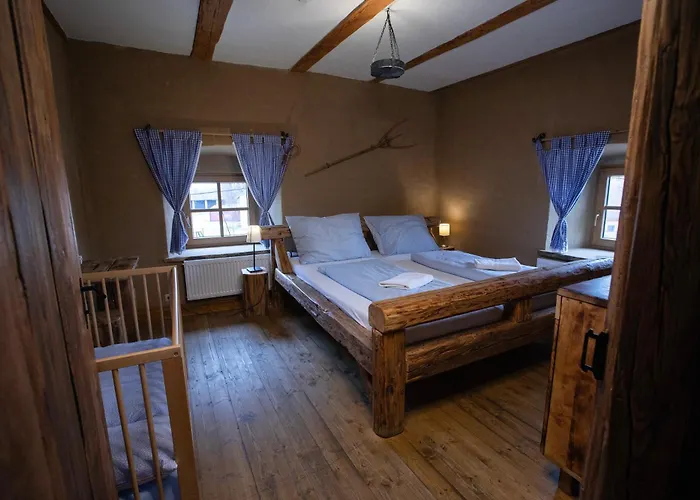Hotel Krcma U Cisarske Cesty Branisovice (South Moravian)