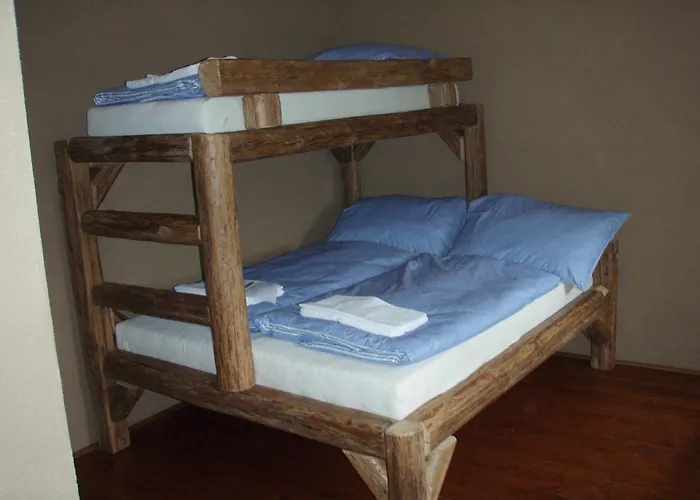 Krcma U Cisarske Cesty Hotel Branisovice (South Moravian)